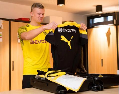 里肯谈阿德耶米武器风波：他很懊悔，同样也没人因此受到伤害（里肯评阿德耶米持械风波：他已深表悔意，未造成任何伤害）