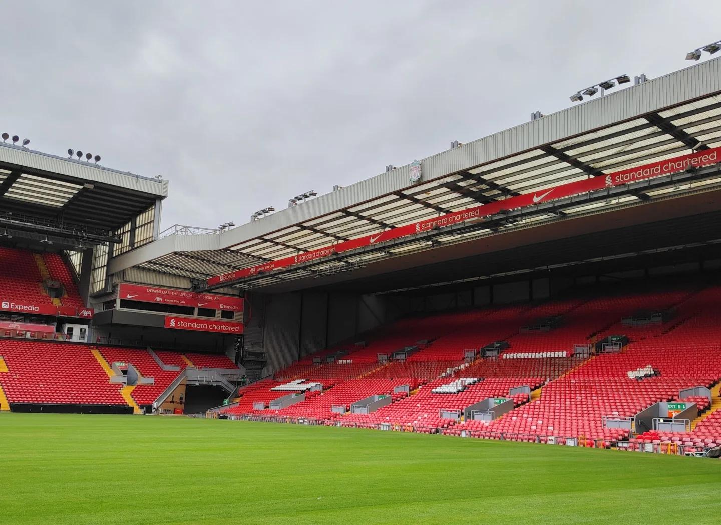 埃因霍温主帅：做梦都没想过能赢，我提前得知利物浦缺乏信心