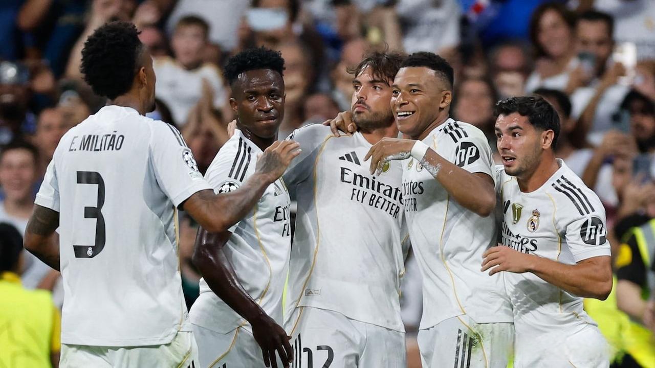 旧将：维尼修斯表现没达到他的续约要求，多数皇马球员也这样（前队员：维尼修斯的表现配不上其续约要价，多数皇马球员也如此）