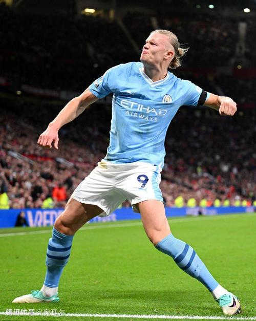 足球战术板：四种常见变化