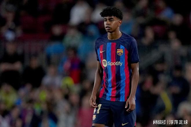 上海海港中超三连冠，但含金量极低，山东泰山明年是最大夺冠热门（上海海港中超三连霸成色不足，山东泰山被看好为明年头号夺冠热门）