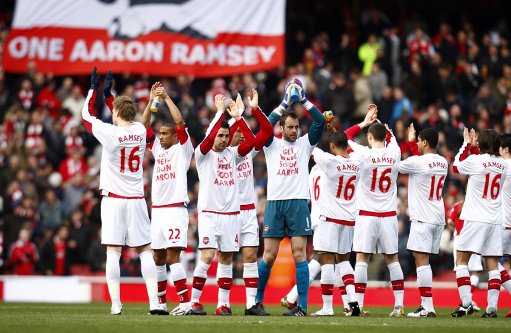 西甲夺冠赔率：巴萨1赔1.61反超皇马 马竞掉队（西甲冠军赔率更新：巴萨1赔1.61领跑反超皇马，马竞掉队）