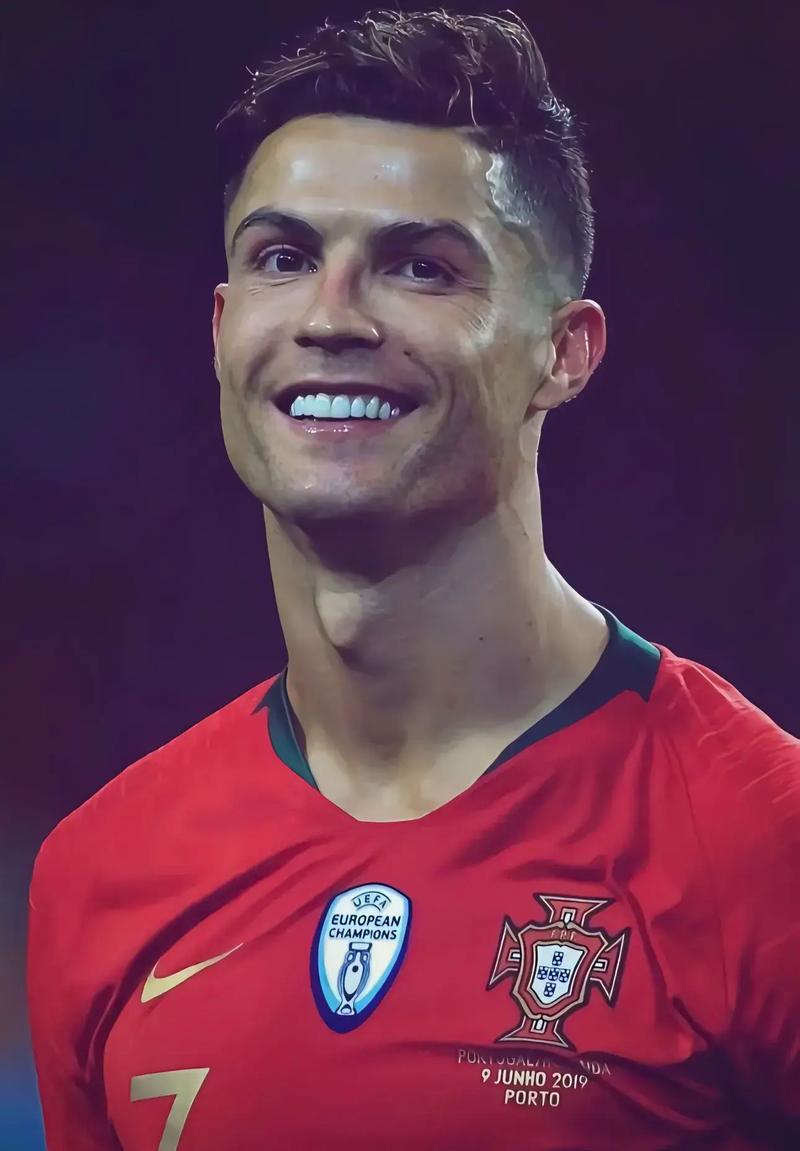 替补上阵，国米两位小将斯皮纳塞和博沃上演一线队首秀