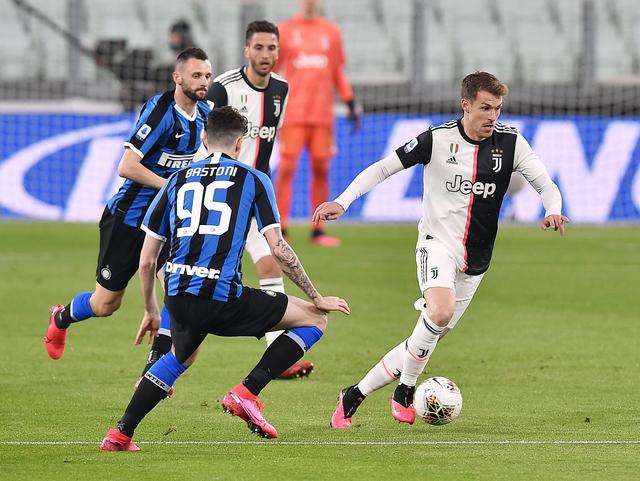 半场：尤文0-0都灵，比赛平淡，双方机会不多