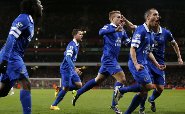 TA：伊萨克疑似小腿受伤，接受检查后再确定伤情及缺阵时长（TA：伊萨克疑似小腿受伤，检查后确认伤情与缺阵时间）